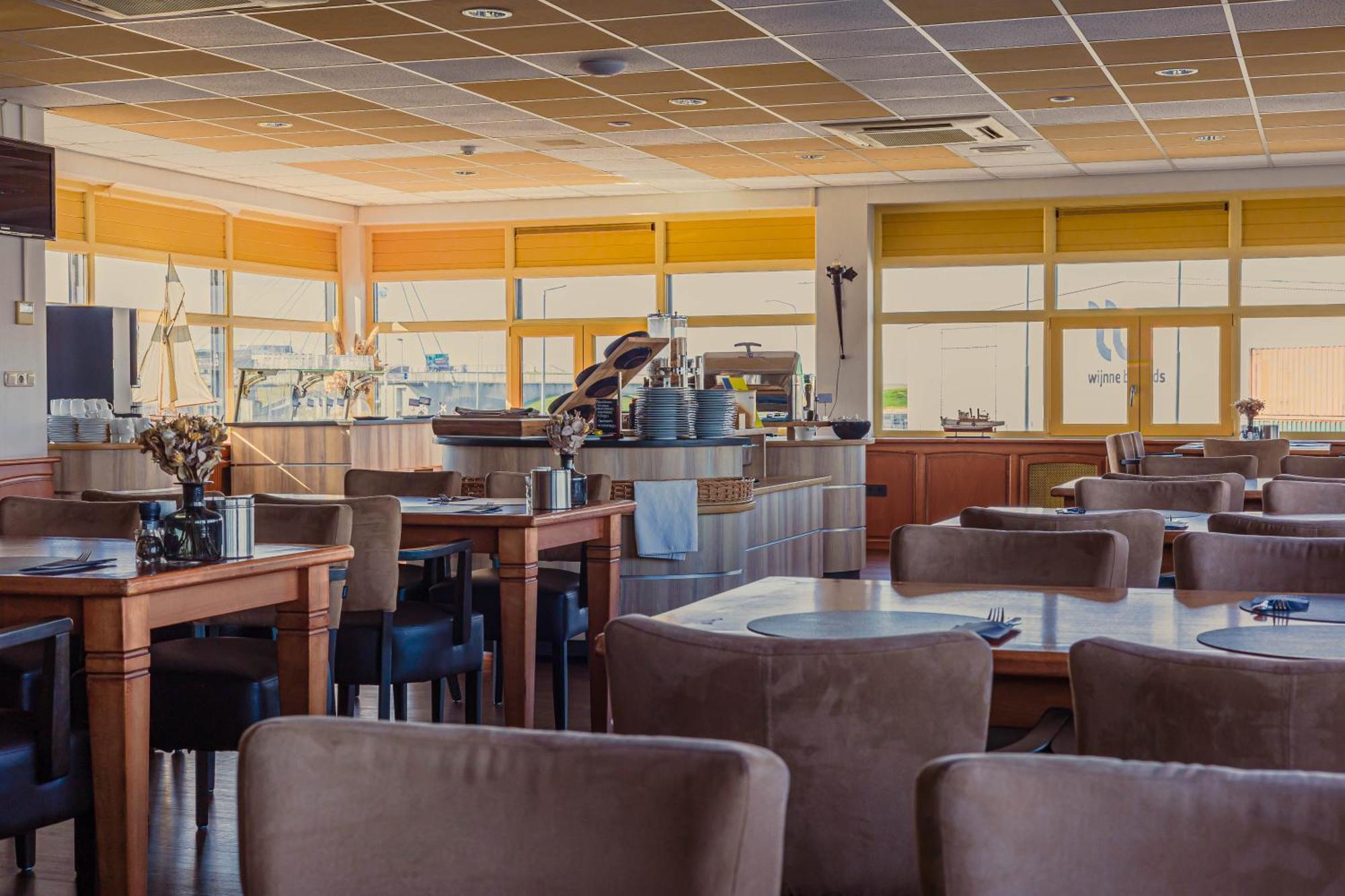 Hotel De Boegschroef Delfzijl Εξωτερικό φωτογραφία